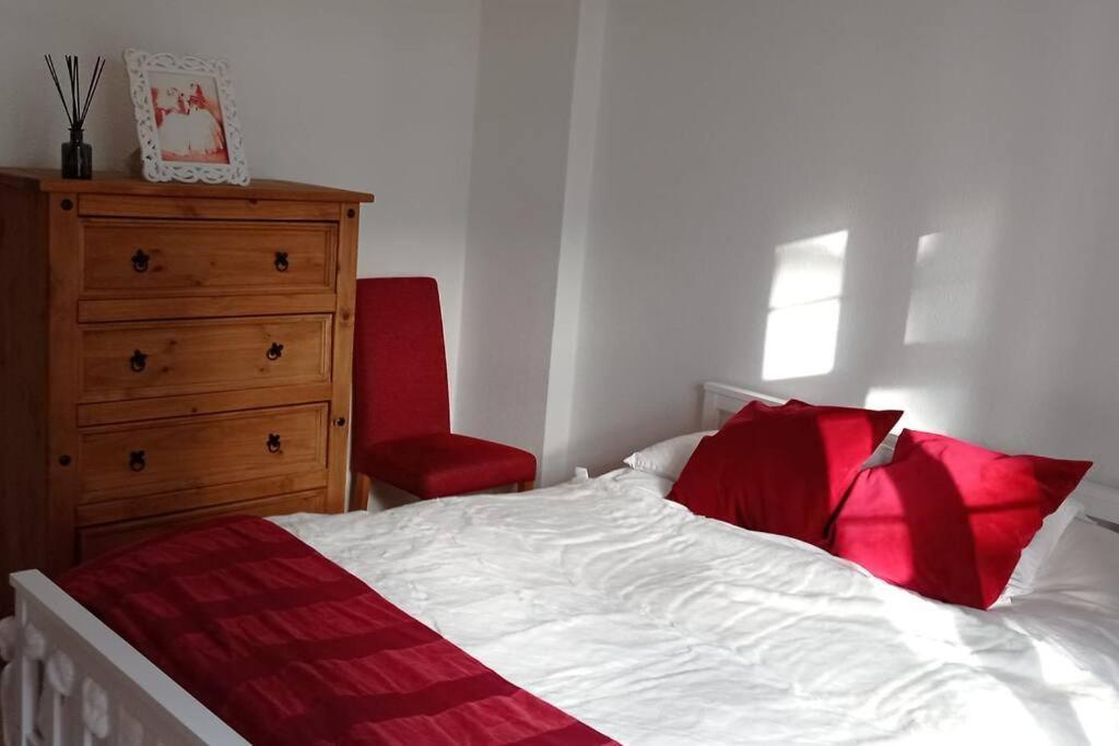 Sunny And Spacious Flat In Nw3 Appartement Londres